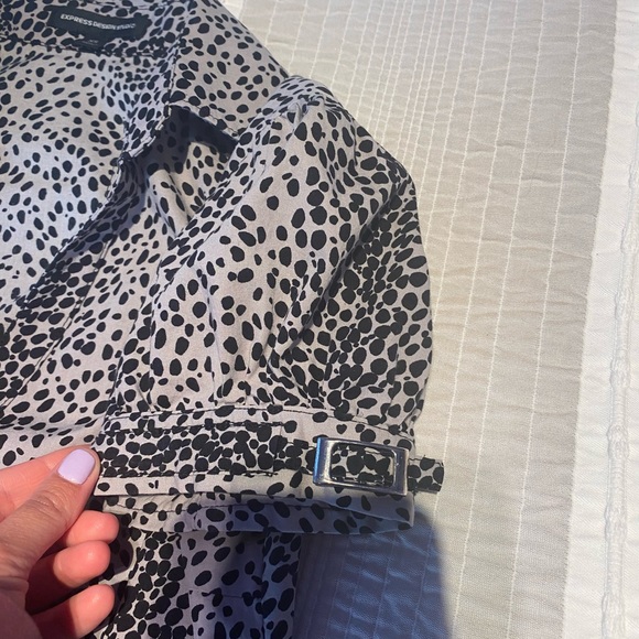 Express Top - Picture 3 of 3